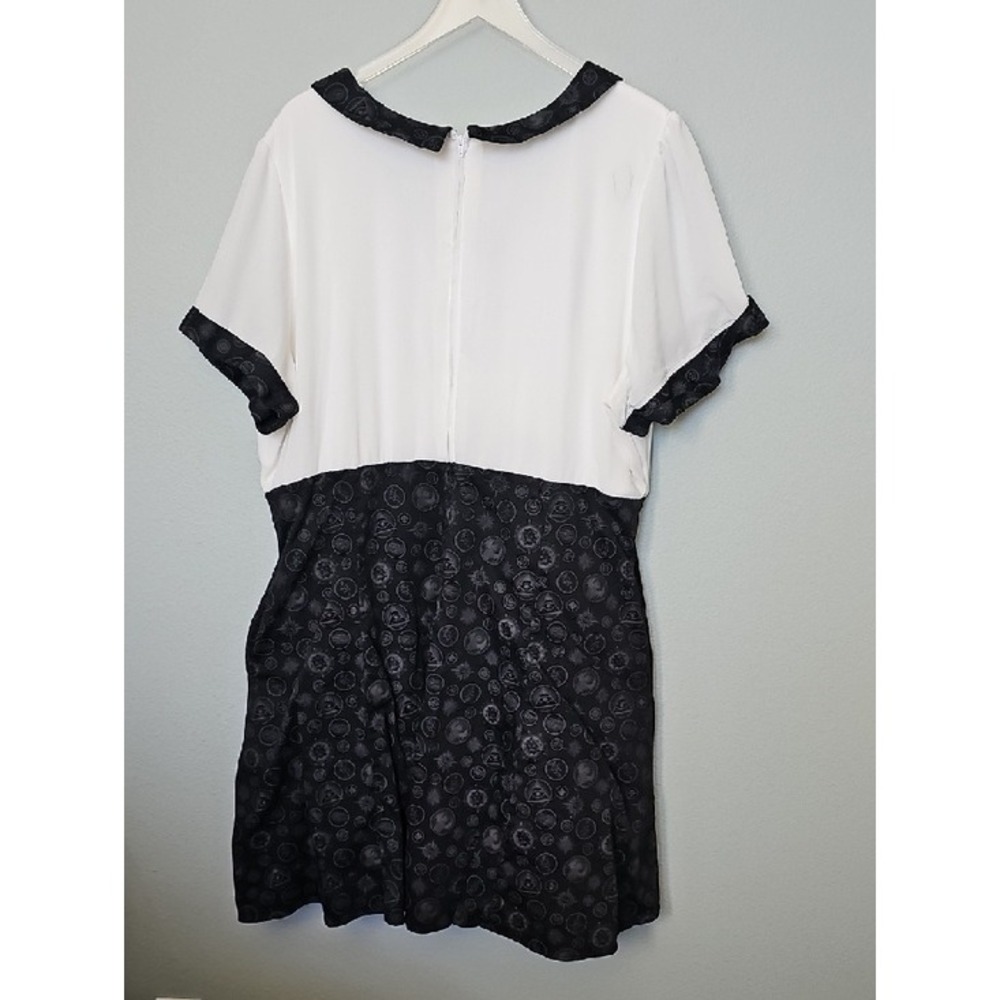 Torrid Fantastic Beasts Black White Peter Pan Collar Dress Plus Size 26 Pockets - Picture 9 of 9